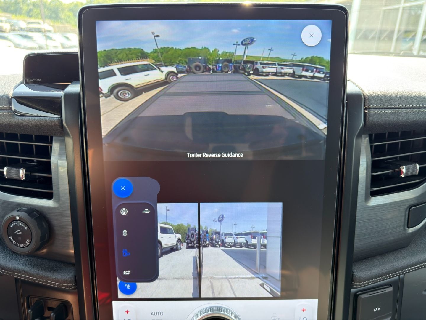 2024 Ford F-150 Lightning Flash