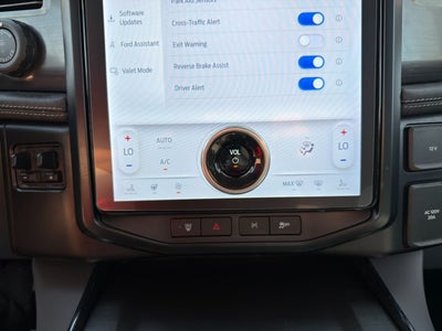 2024 Ford F-150 Lightning Flash
