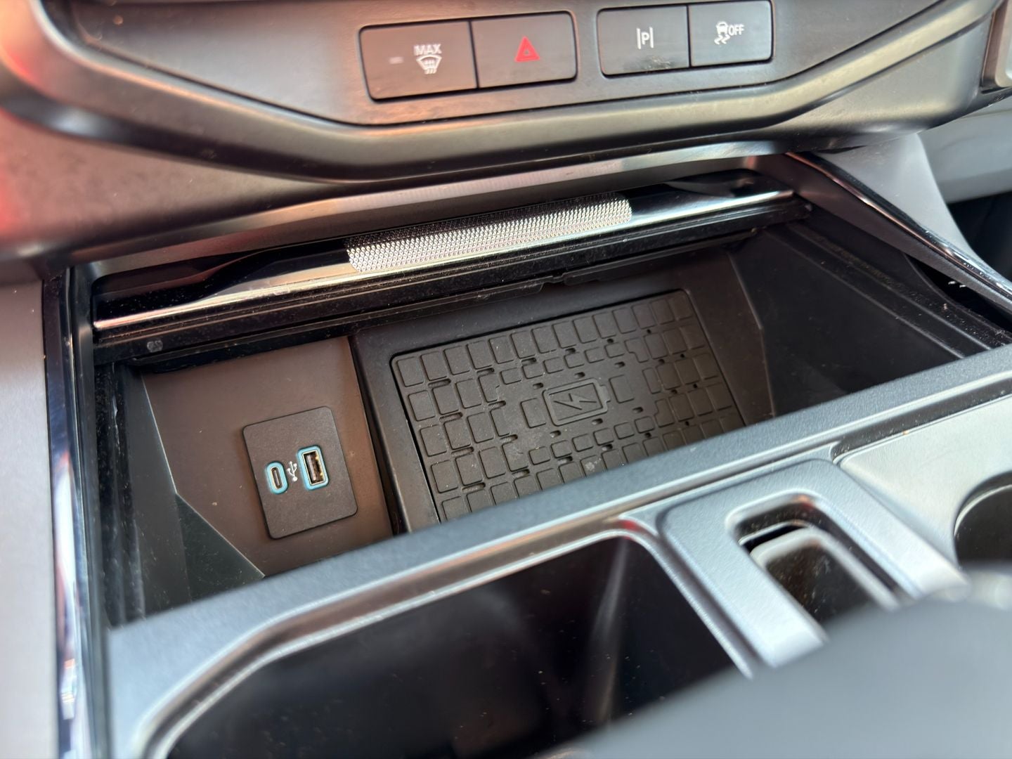 2024 Ford F-150 Lightning Flash
