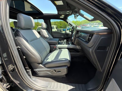2024 Ford F-150 Lightning LARIAT