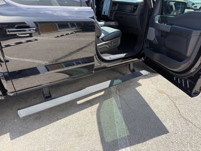2024 Ford F-150 Lightning LARIAT