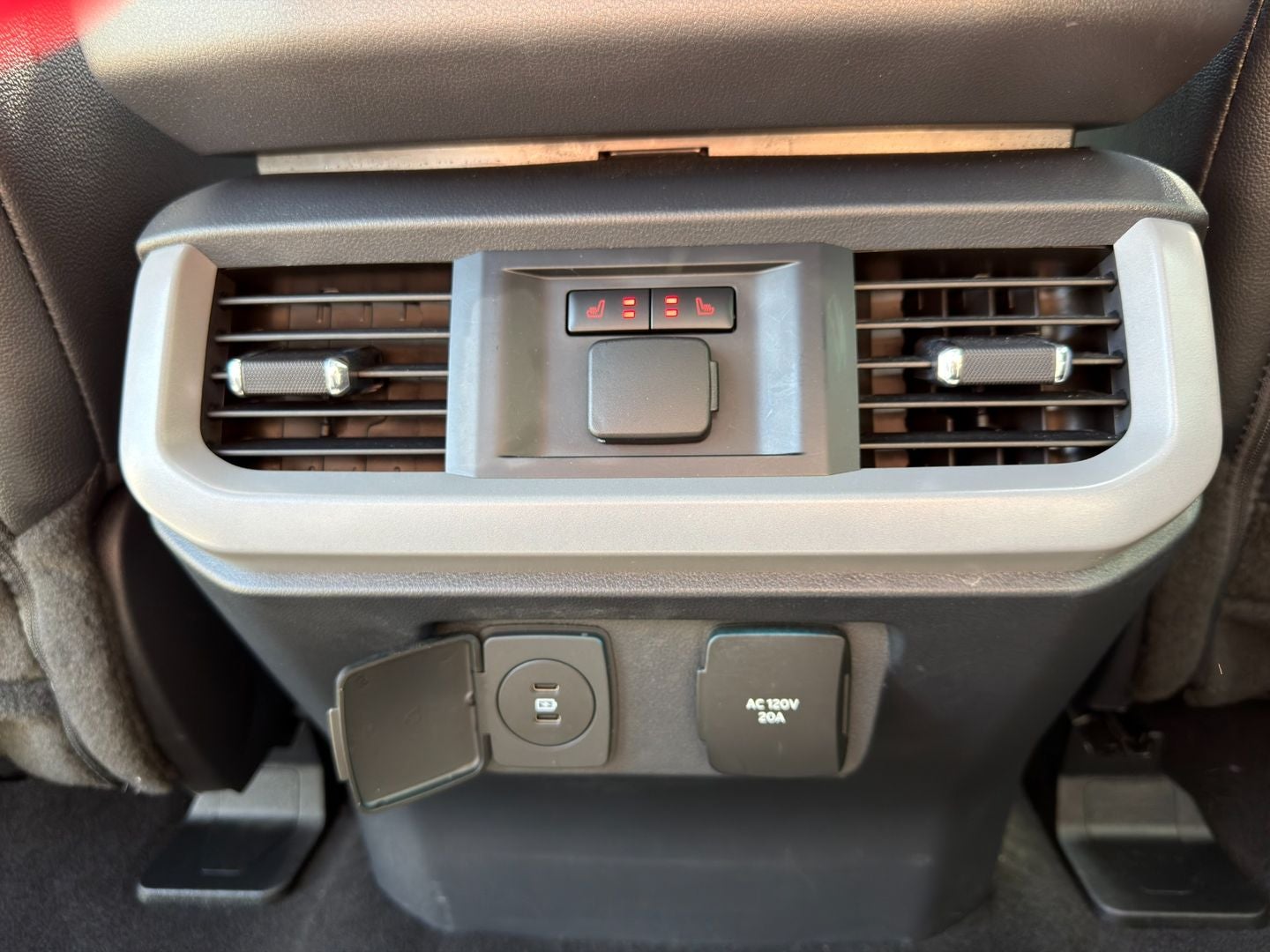 2024 Ford F-150 Lightning LARIAT
