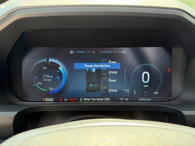 2024 Ford F-150 Lightning LARIAT