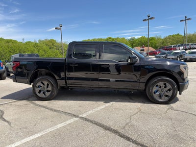 2024 Ford F-150 Lightning LARIAT