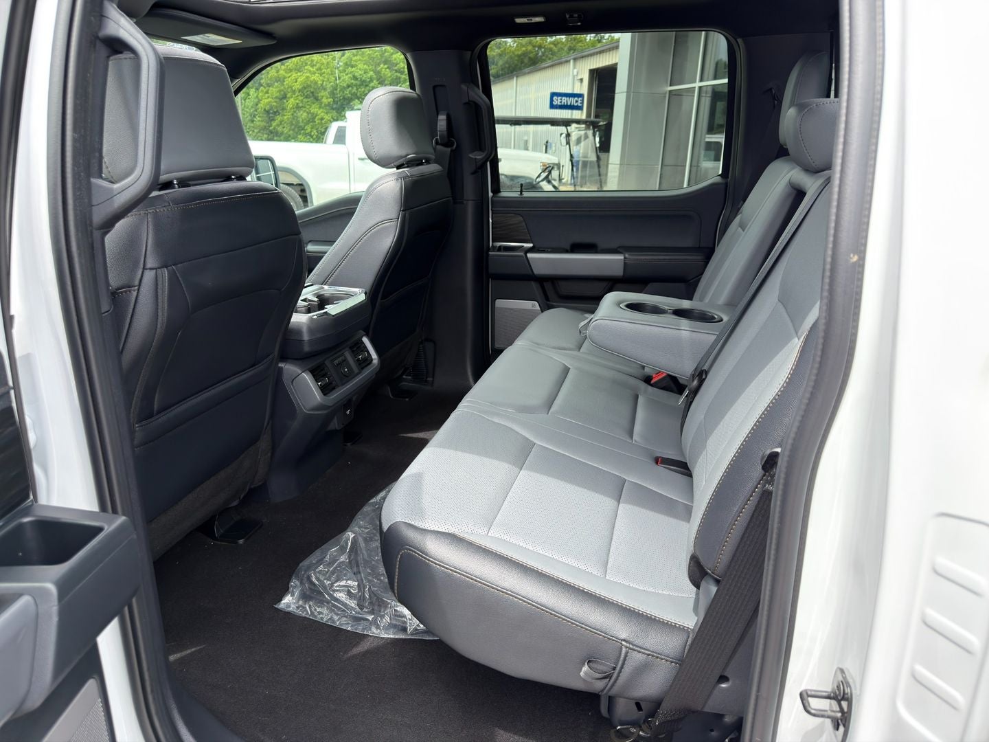 2025 Ford F-150 Lightning LARIAT