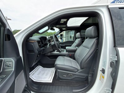 2025 Ford F-150 Lightning LARIAT