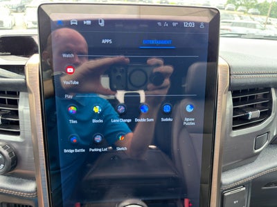 2025 Ford F-150 Lightning LARIAT
