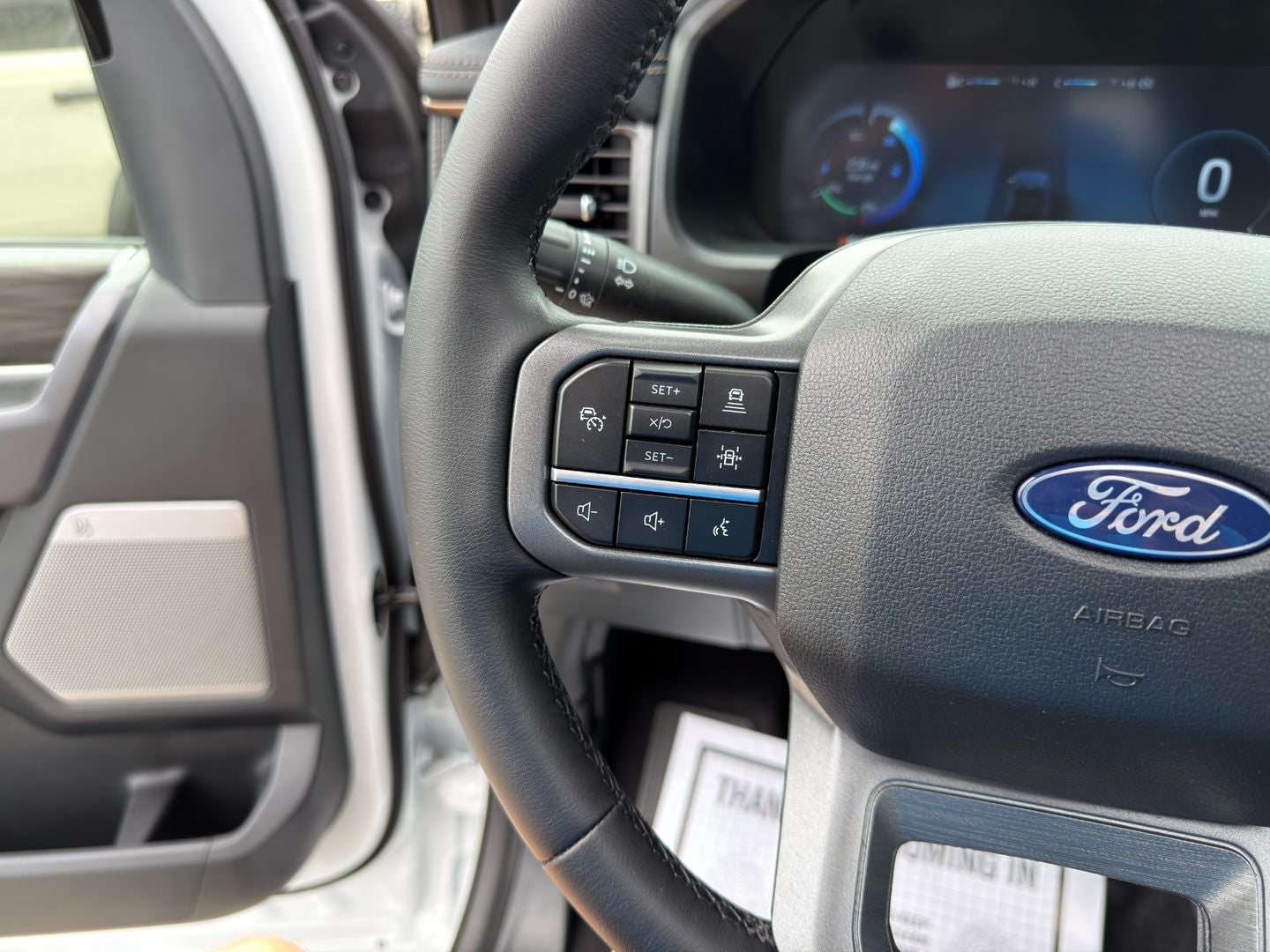 2025 Ford F-150 Lightning LARIAT