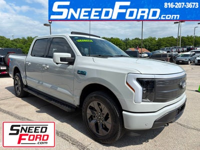2024 Ford F-150 Lightning LARIAT