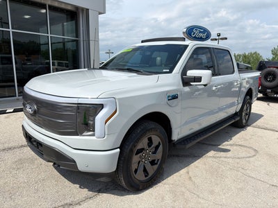 2024 Ford F-150 Lightning LARIAT