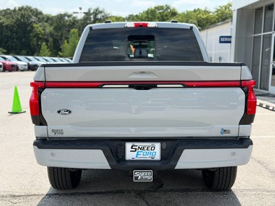 2024 Ford F-150 Lightning LARIAT