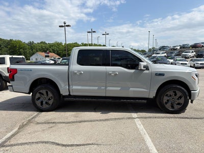 2024 Ford F-150 Lightning LARIAT