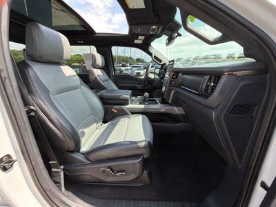 2024 Ford F-150 Lightning LARIAT