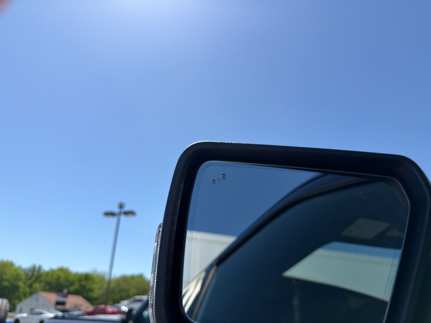 2024 Ford F-150 Lightning LARIAT