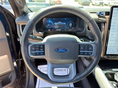2024 Ford F-150 Lightning LARIAT