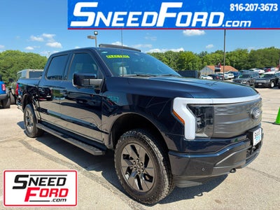 2024 Ford F-150 Lightning LARIAT