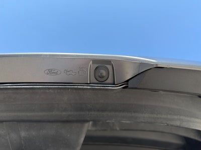 2024 Ford F-150 Lightning LARIAT