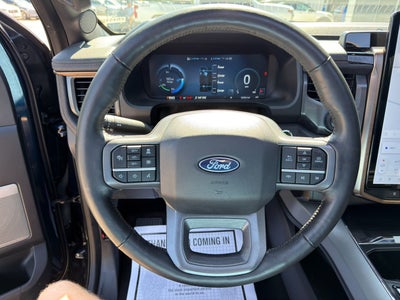 2024 Ford F-150 Lightning LARIAT
