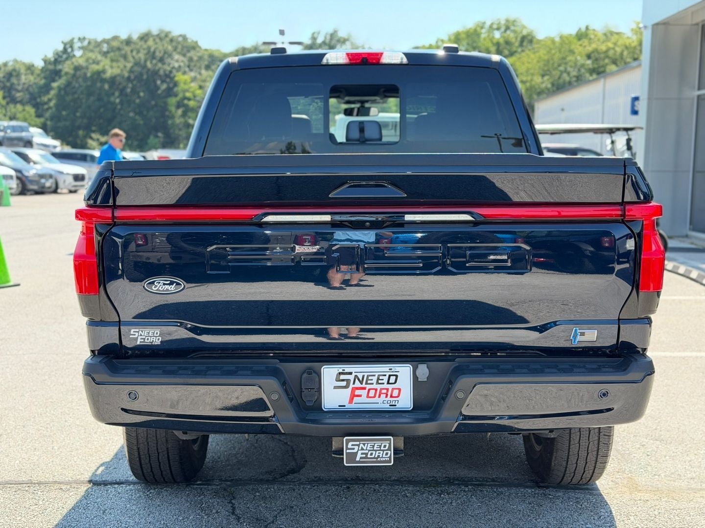 2024 Ford F-150 Lightning LARIAT