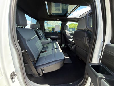 2025 Ford F-150 Lightning LARIAT