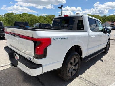 2025 Ford F-150 Lightning LARIAT