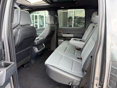 2024 Ford F-150 Lightning LARIAT