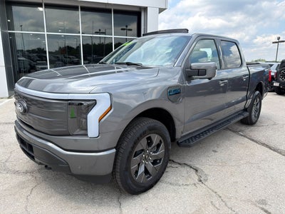 2024 Ford F-150 Lightning LARIAT