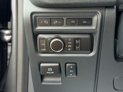 2024 Ford F-150 Lightning LARIAT