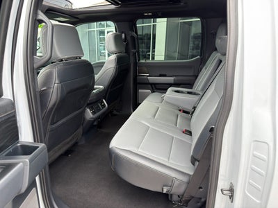 2025 Ford F-150 Lightning LARIAT