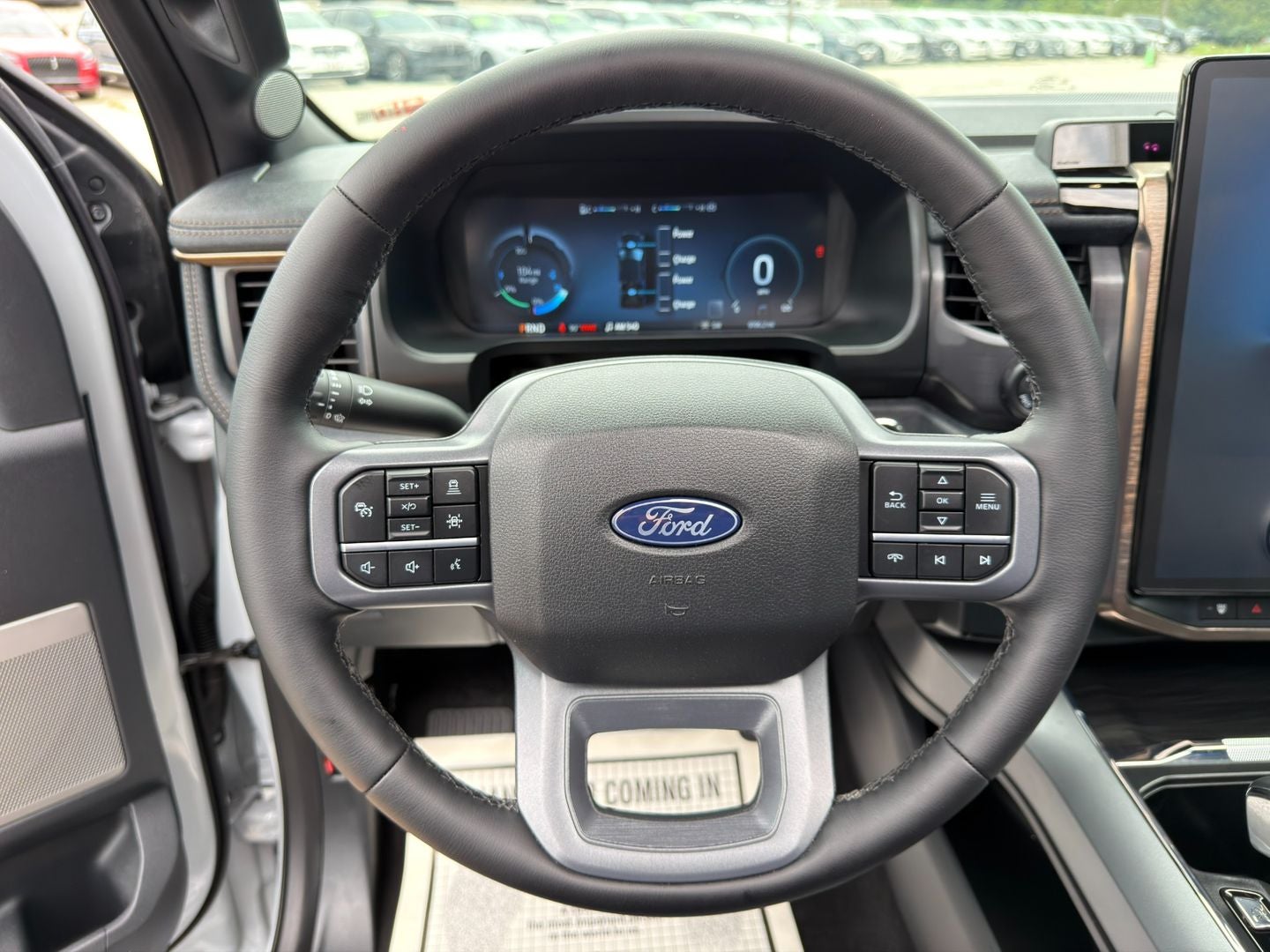 2025 Ford F-150 Lightning LARIAT