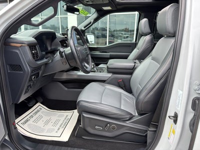 2024 Ford F-150 Lightning LARIAT