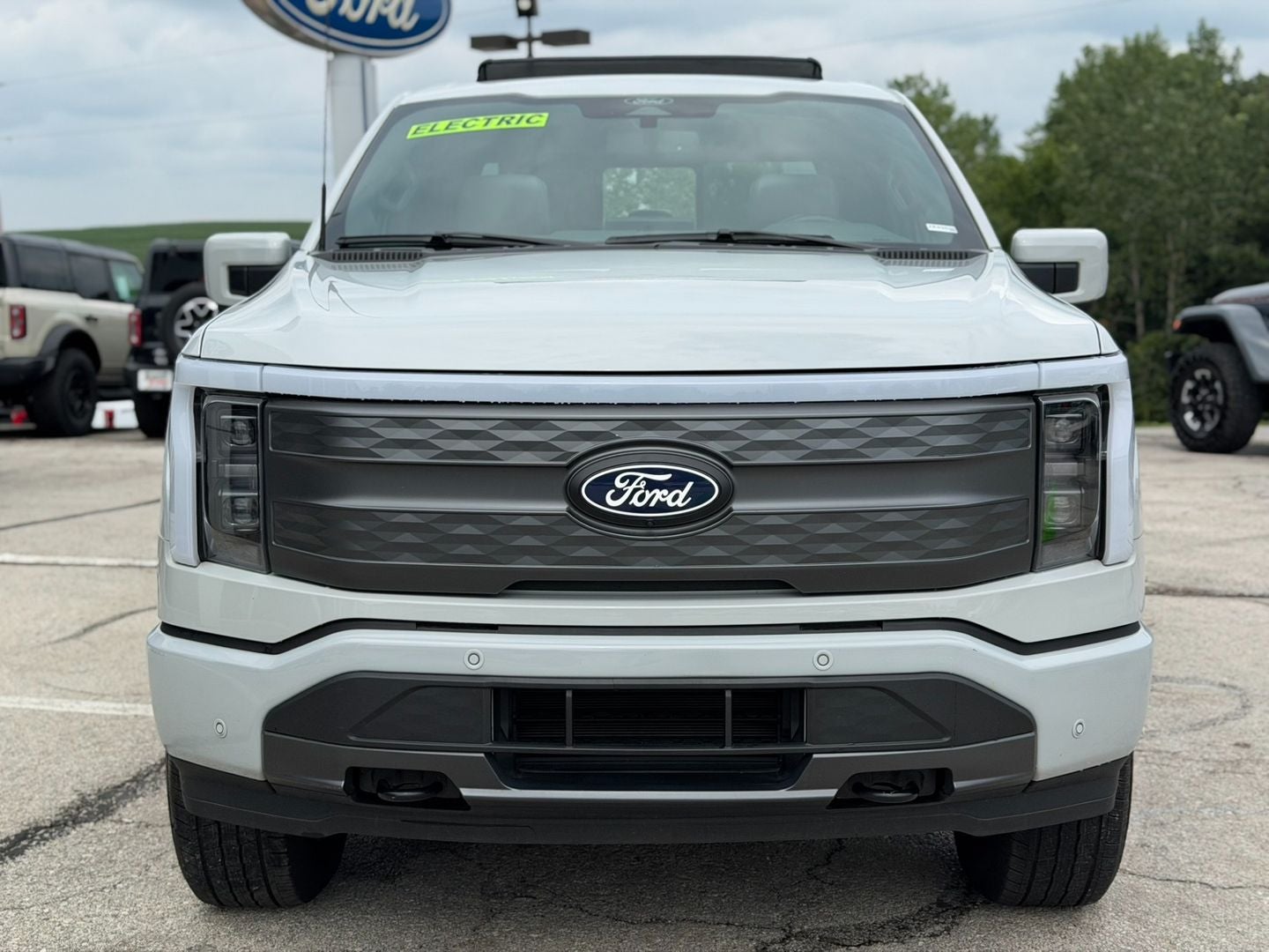 Used 2024 Ford F-150 Lightning Lariat with VIN 1FT6W5L79RWG23819 for sale in Gower, MO