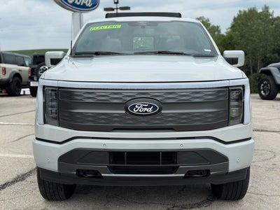 2024 Ford F-150 Lightning LARIAT