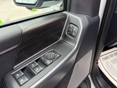 2024 Ford F-150 Lightning LARIAT