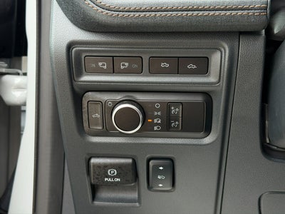 2024 Ford F-150 Lightning LARIAT