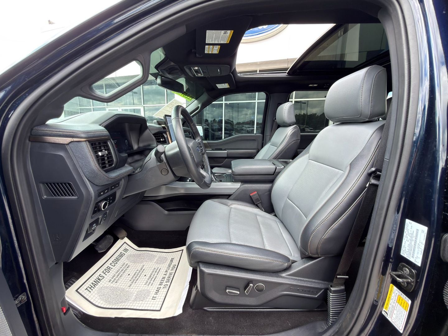 2024 Ford F-150 Lightning LARIAT