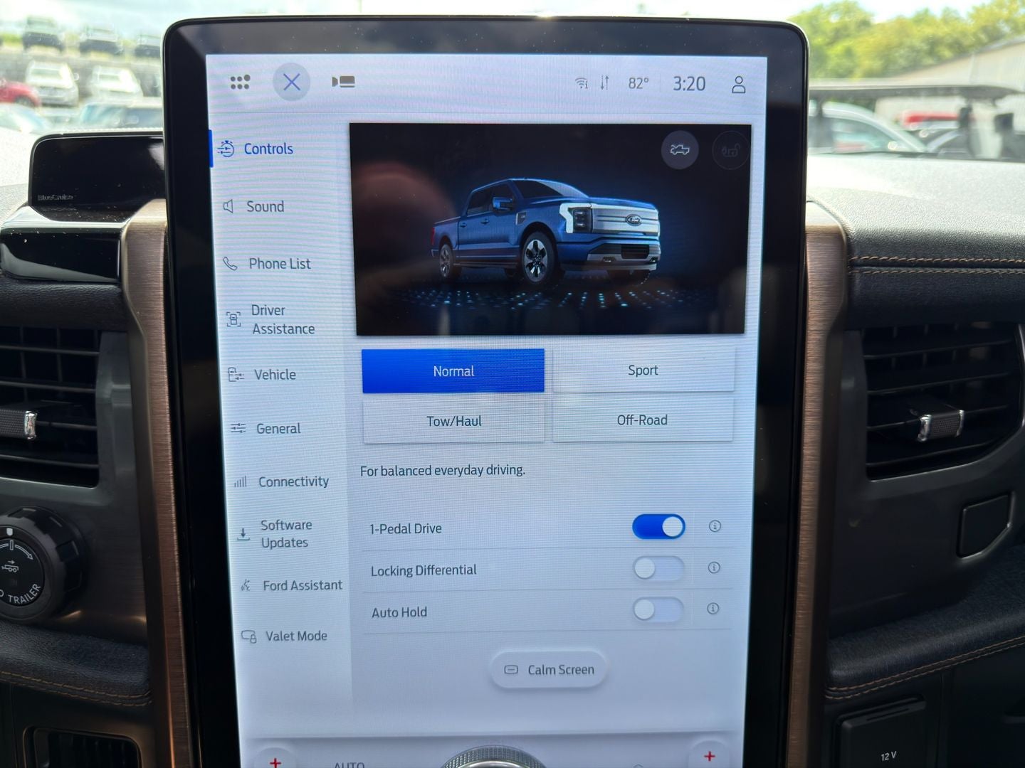 2024 Ford F-150 Lightning LARIAT