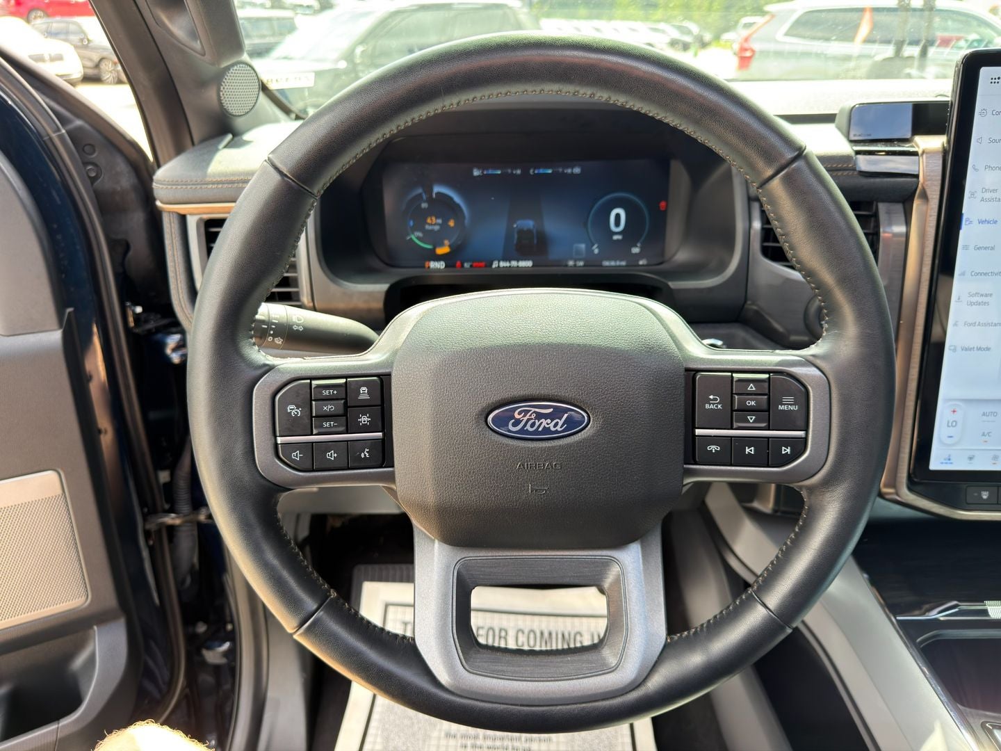 2024 Ford F-150 Lightning LARIAT