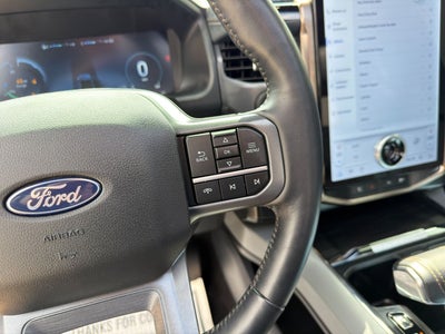 2024 Ford F-150 Lightning LARIAT
