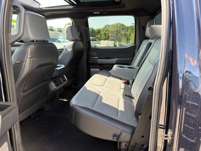 2024 Ford F-150 Lightning LARIAT