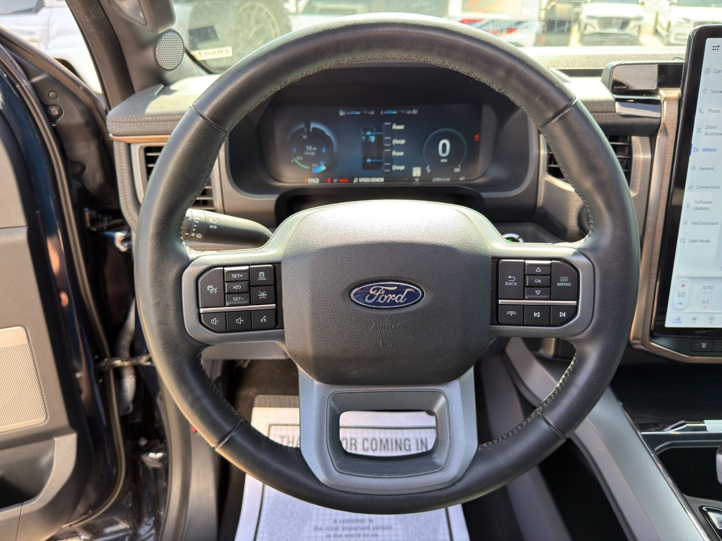 2024 Ford F-150 Lightning LARIAT