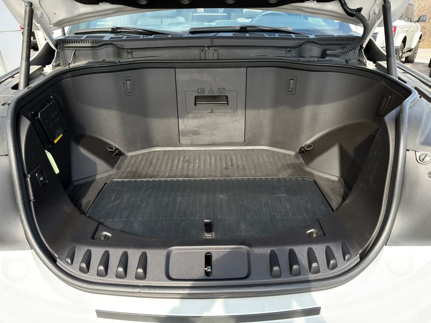 2024 Ford F-150 Lightning Platinum