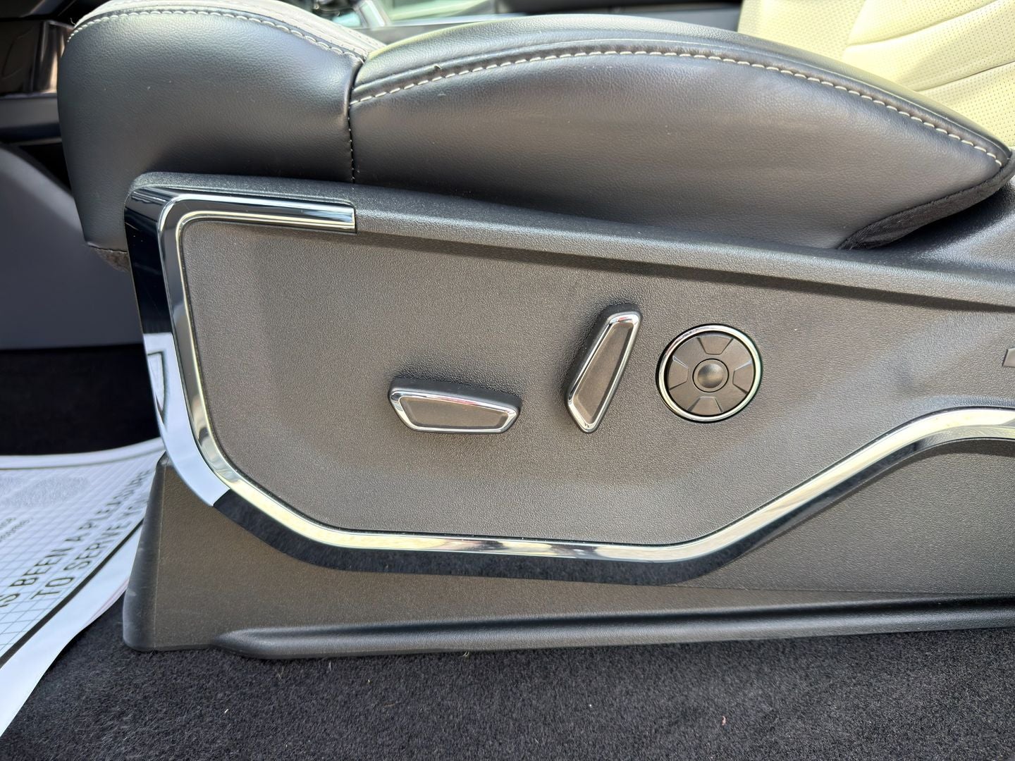 2024 Ford F-150 Lightning Platinum