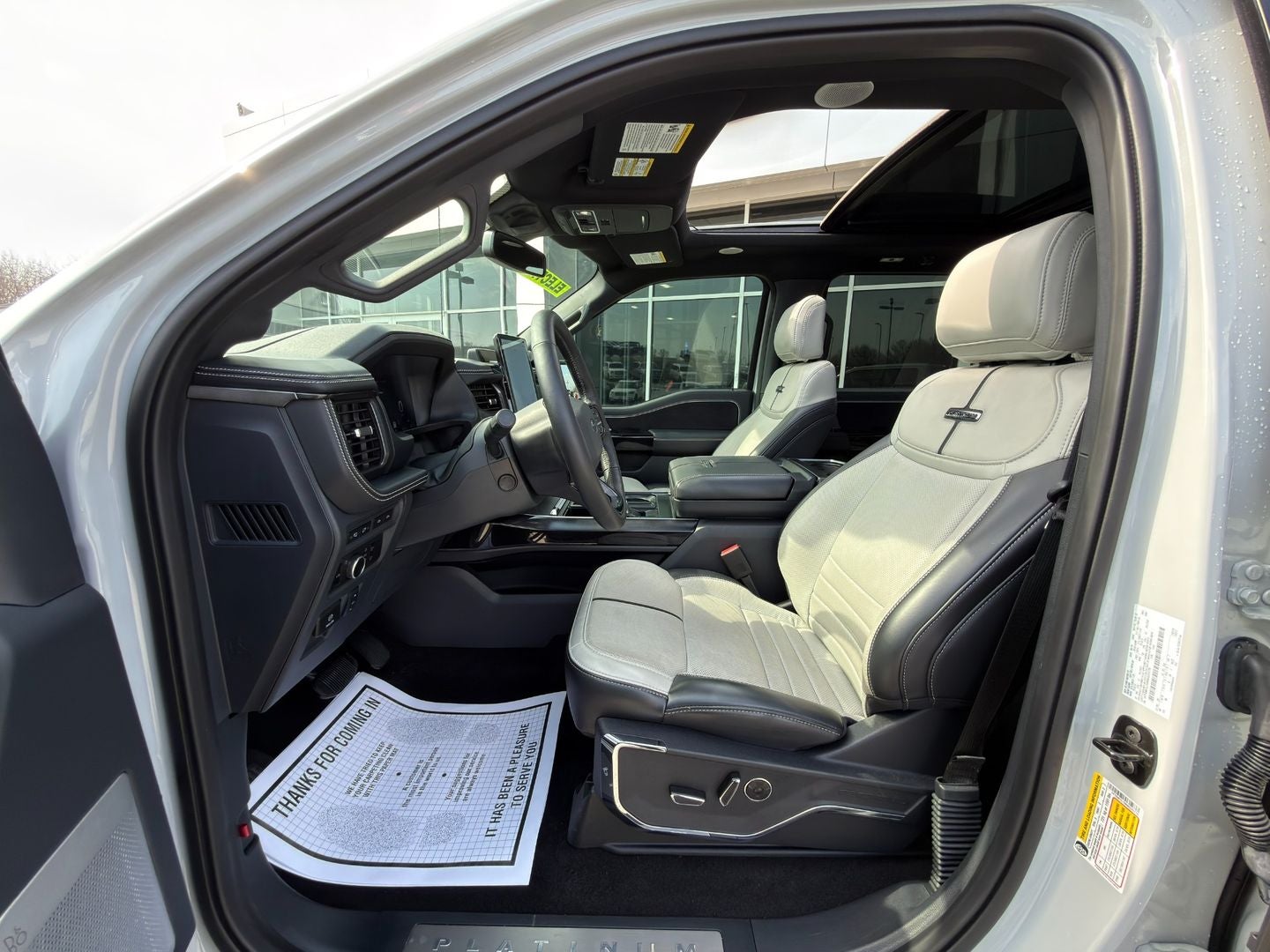 2024 Ford F-150 Lightning Platinum