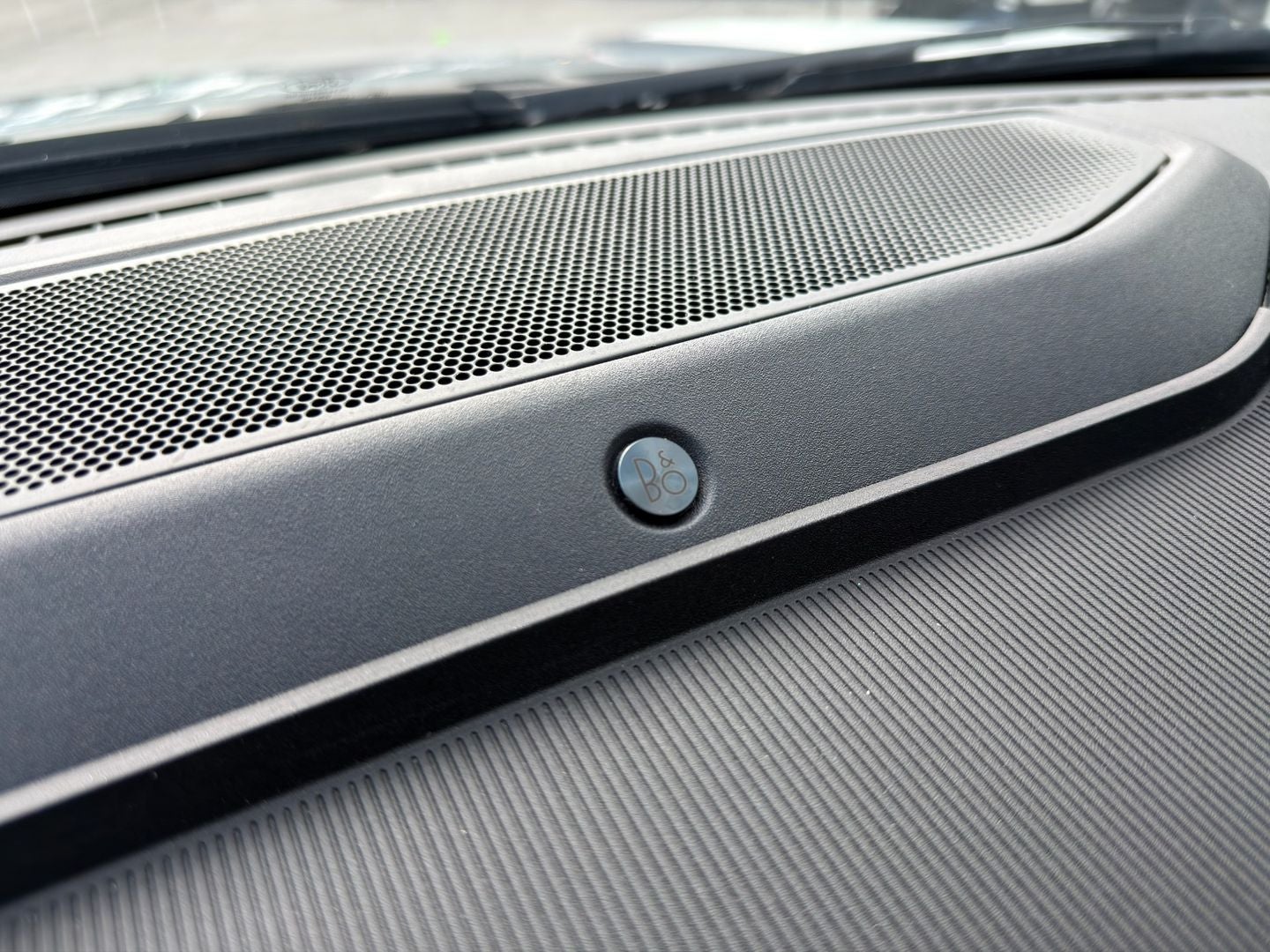 2024 Ford F-150 Lightning Platinum