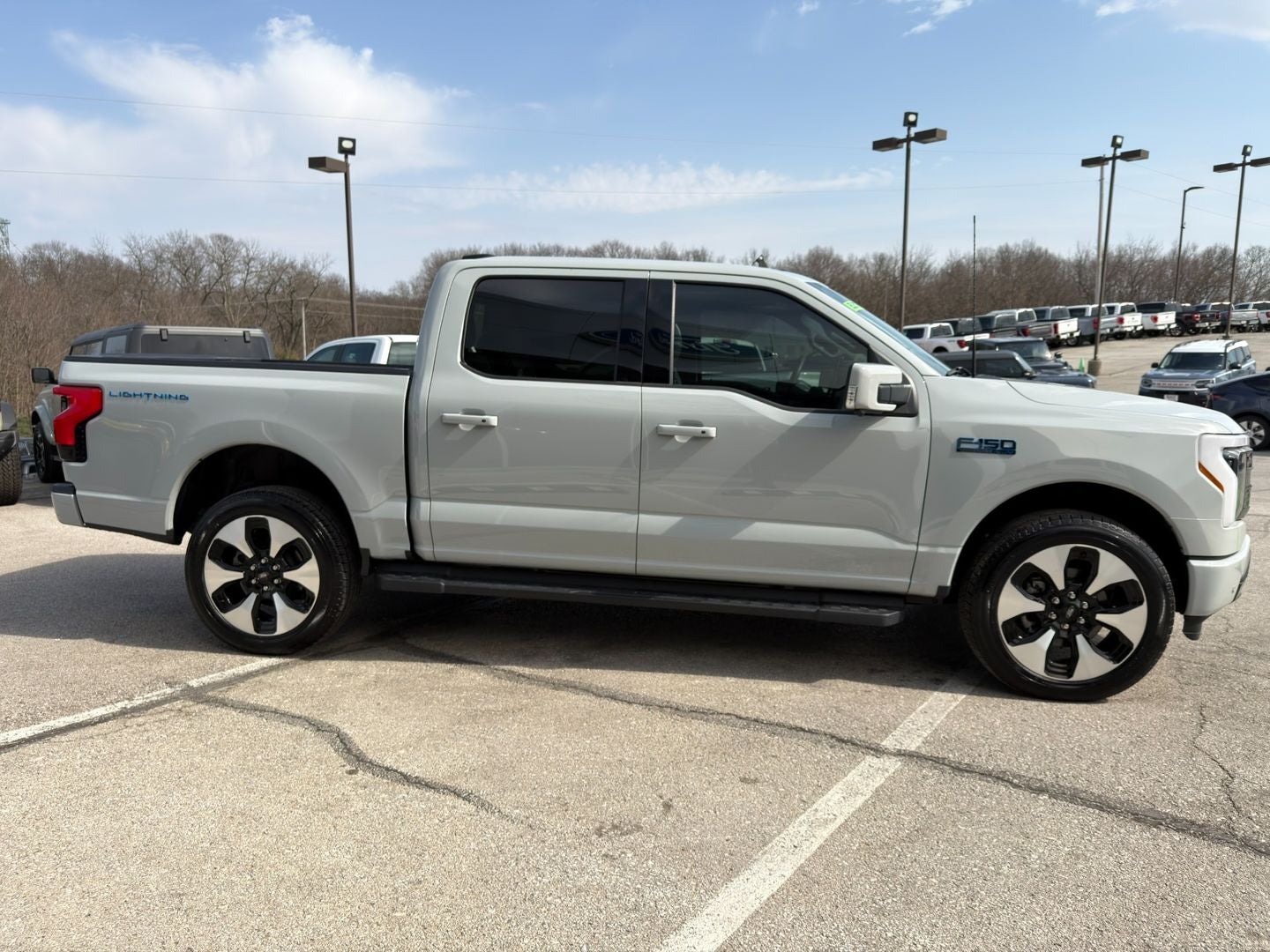 2024 Ford F-150 Lightning Platinum