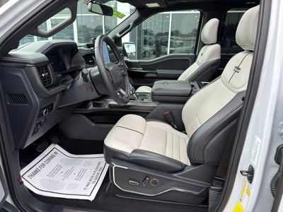 2025 Ford F-150 Lightning Platinum