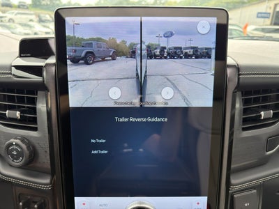 2025 Ford F-150 Lightning Platinum
