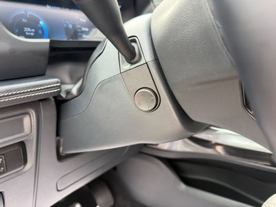 2025 Ford F-150 Lightning Platinum