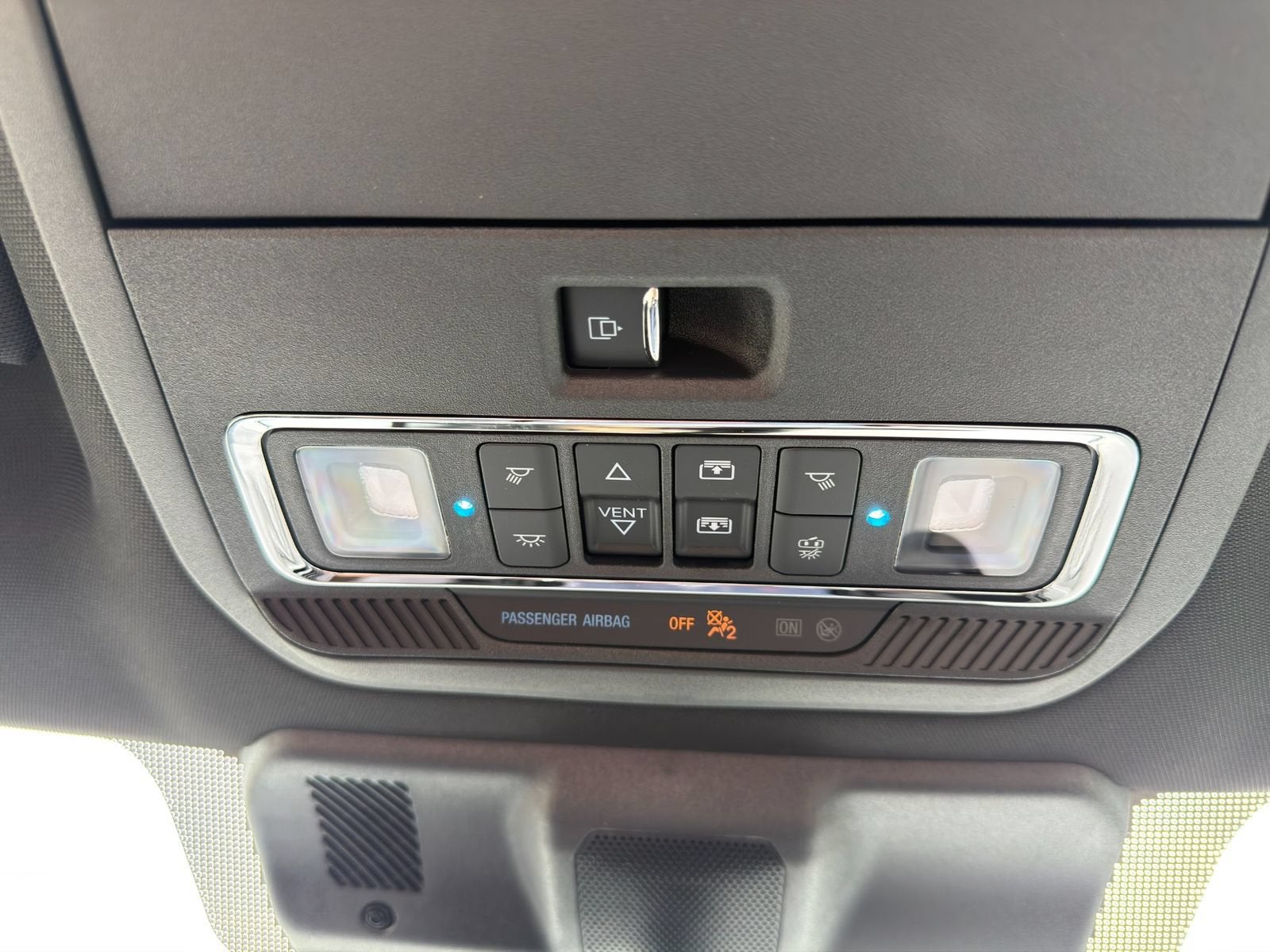2025 Ford F-150 Lightning Platinum